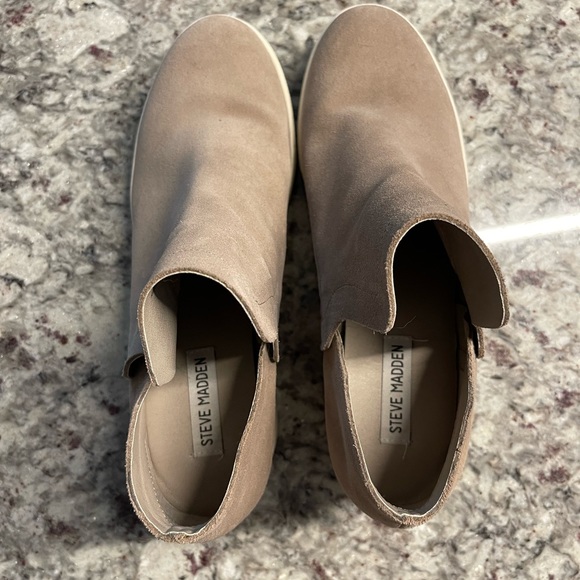 Steve Madden Shoes - Steve Madden Bootie Sneaker Size 10